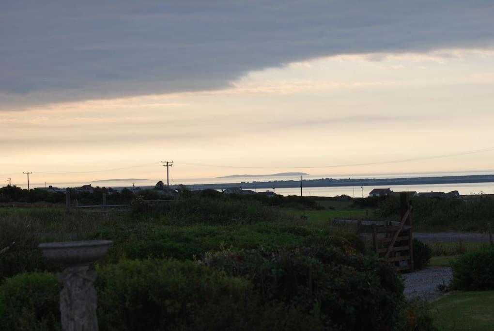 Beautiful One Bed With Stunning Sea View Apartment Waterford Exterior photo